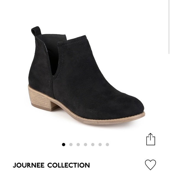 Journee Collection Shoes - Black Journee Collection booties!